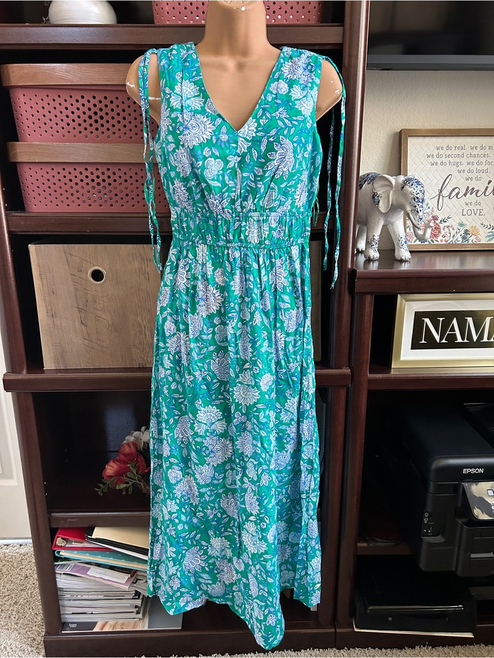Japna Women’s Small Green and Blue Floral Maxi Dress